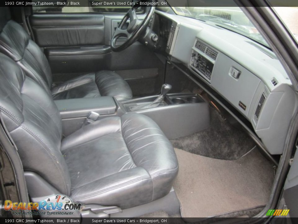 Black Interior - 1993 GMC Jimmy Typhoon Photo #13