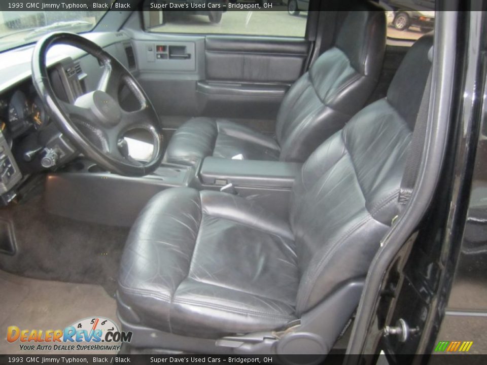Black Interior - 1993 GMC Jimmy Typhoon Photo #16