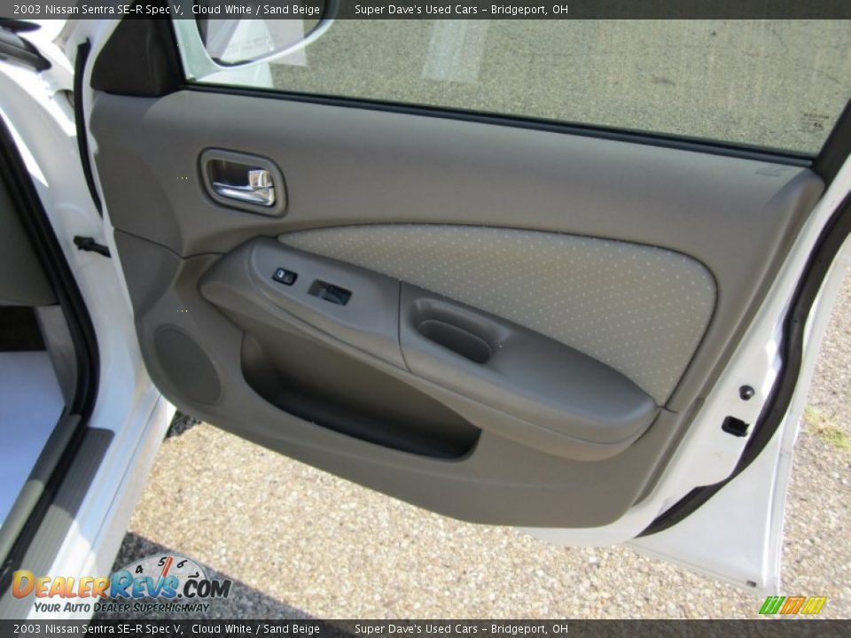 2003 Nissan Sentra SE-R Spec V Cloud White / Sand Beige Photo #34