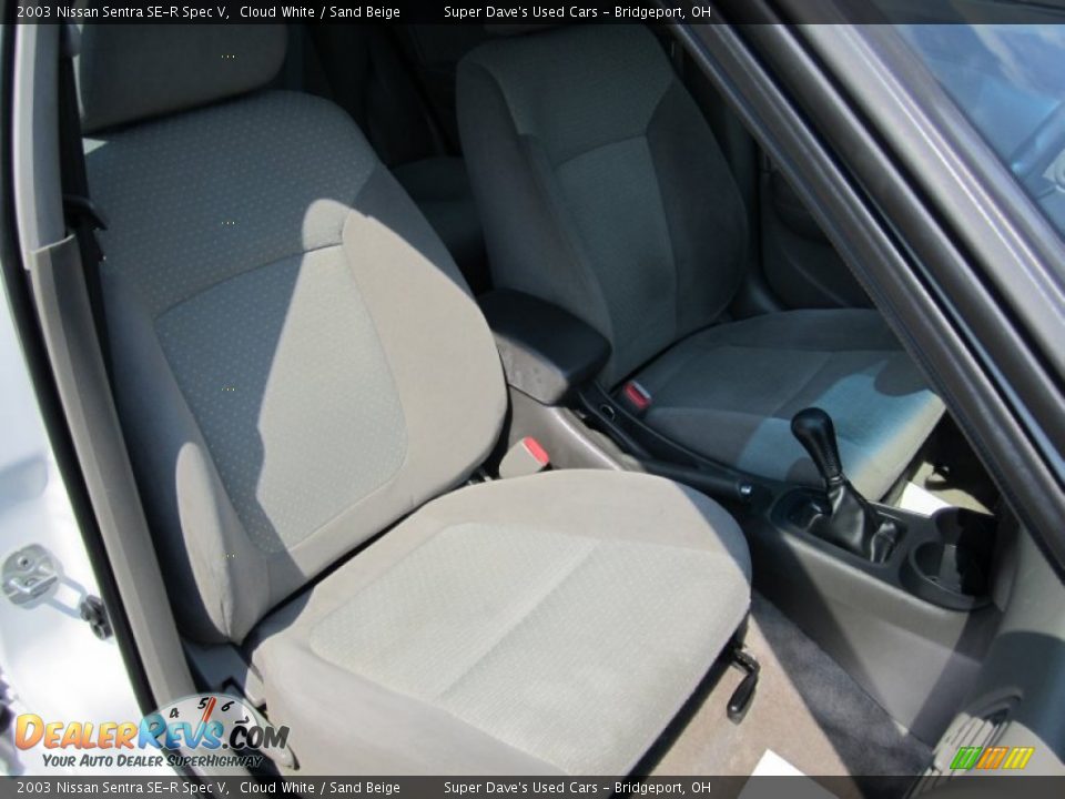 2003 Nissan Sentra SE-R Spec V Cloud White / Sand Beige Photo #35