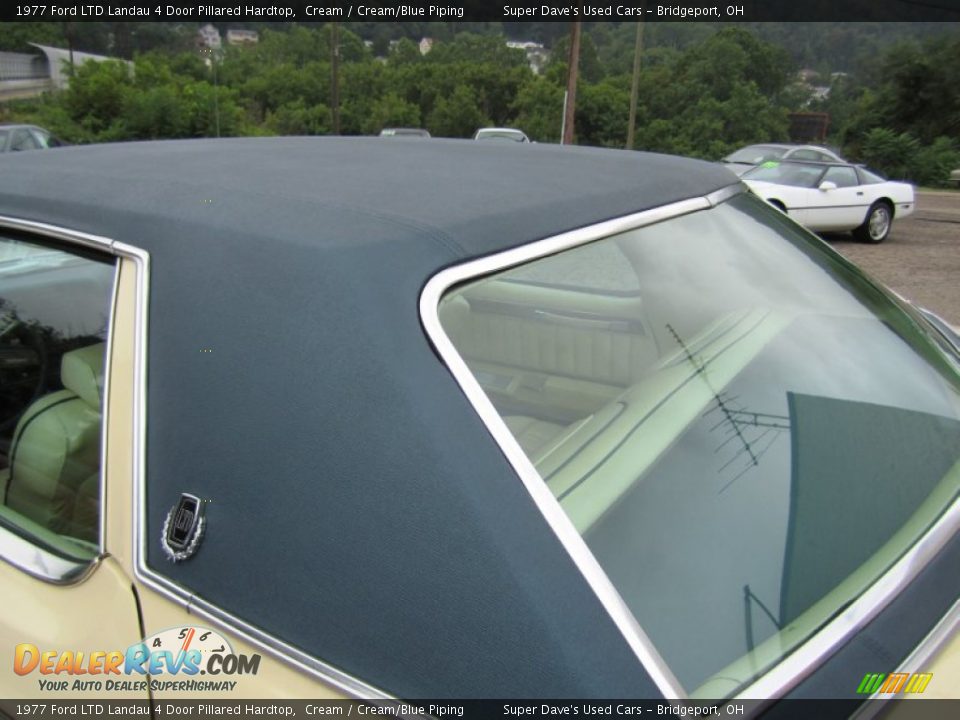 1977 Ford LTD Landau 4 Door Pillared Hardtop Cream / Cream/Blue Piping Photo #19