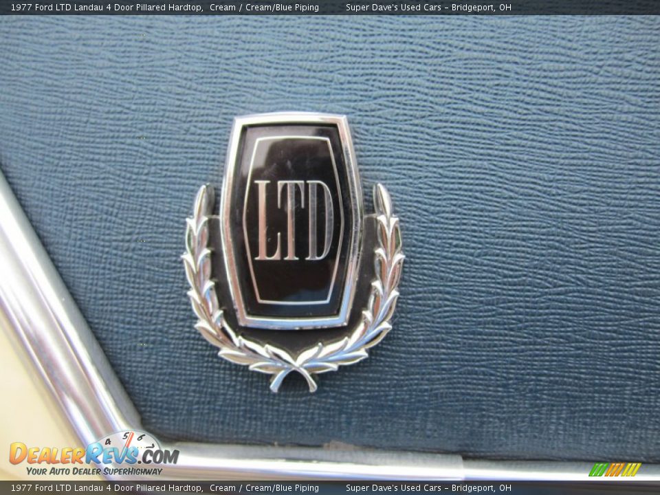 1977 Ford LTD Landau 4 Door Pillared Hardtop Logo Photo #20