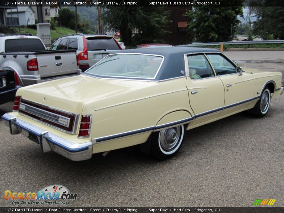 1977 Ford LTD Landau 4 Door Pillared Hardtop Cream / Cream/Blue Piping Photo #31
