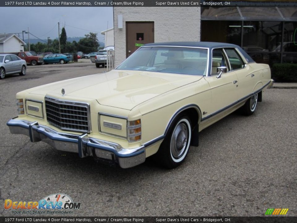 1977 Ford LTD Landau 4 Door Pillared Hardtop Cream / Cream/Blue Piping Photo #35