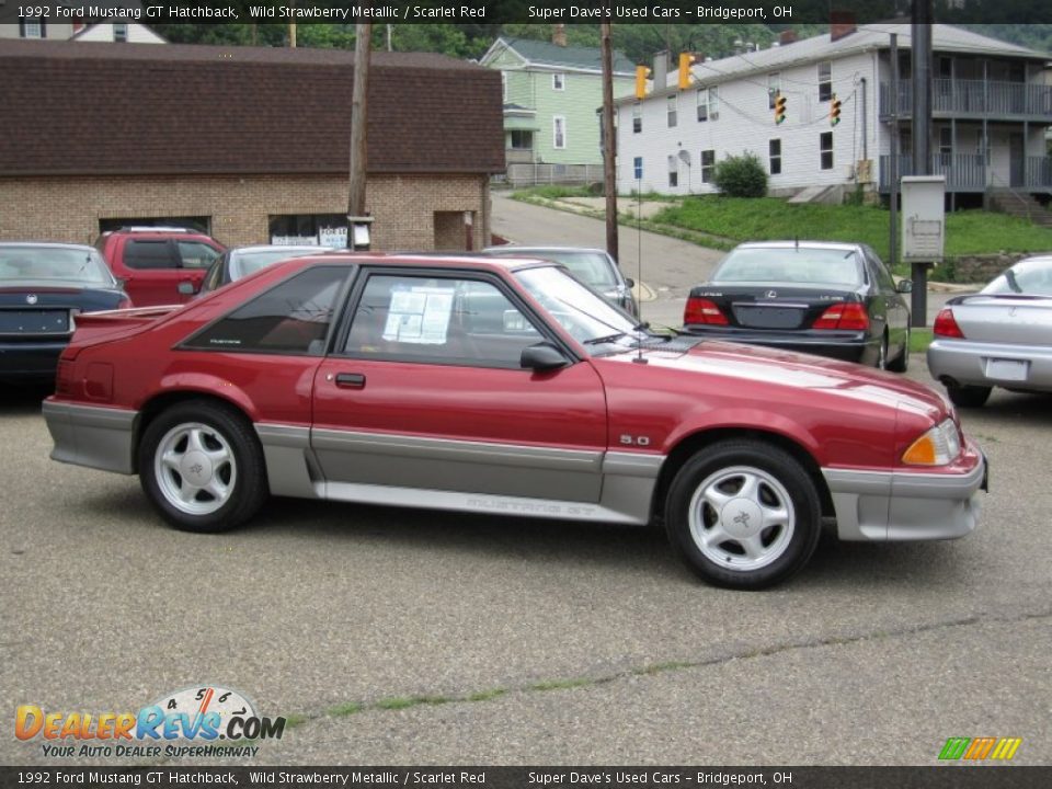 Wild Strawberry Metallic 1992 Ford Mustang GT Hatchback Photo #10