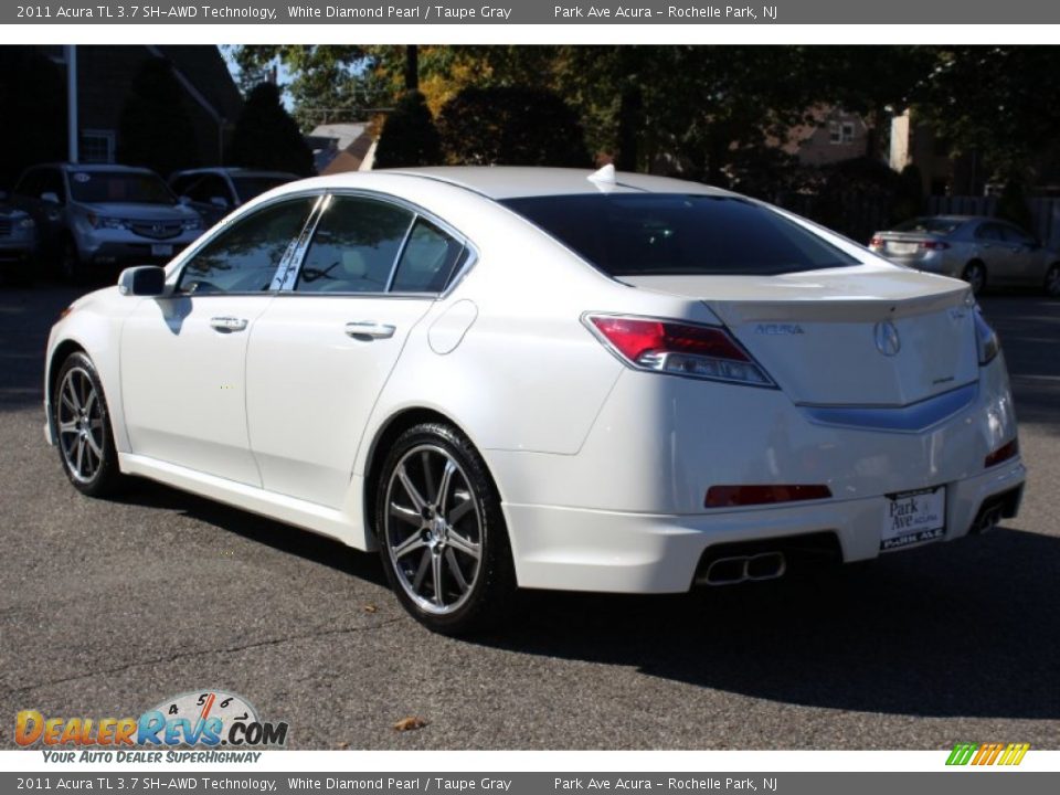 2011 Acura TL 3.7 SH-AWD Technology White Diamond Pearl / Taupe Gray Photo #5