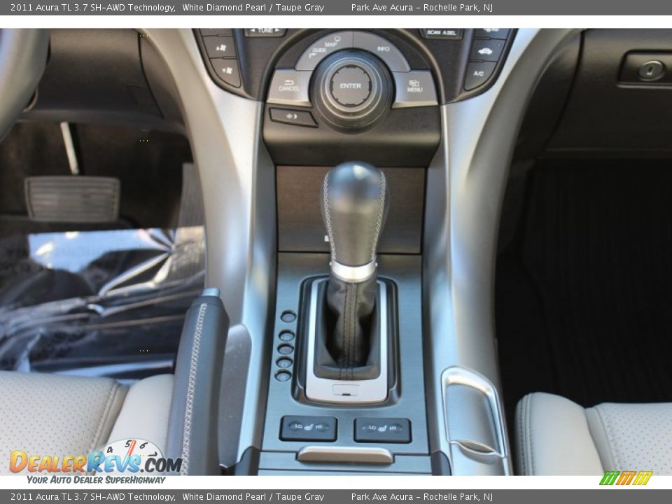 2011 Acura TL 3.7 SH-AWD Technology Shifter Photo #19