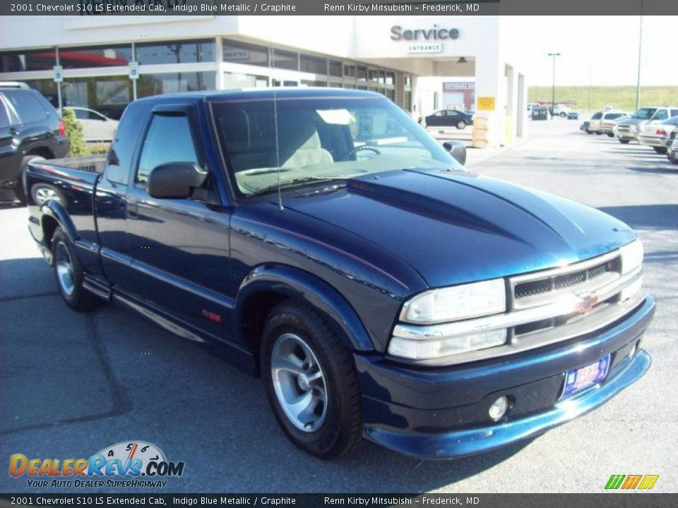 2001 Chevrolet S10 LS Extended Cab Indigo Blue Metallic / Graphite Photo #7