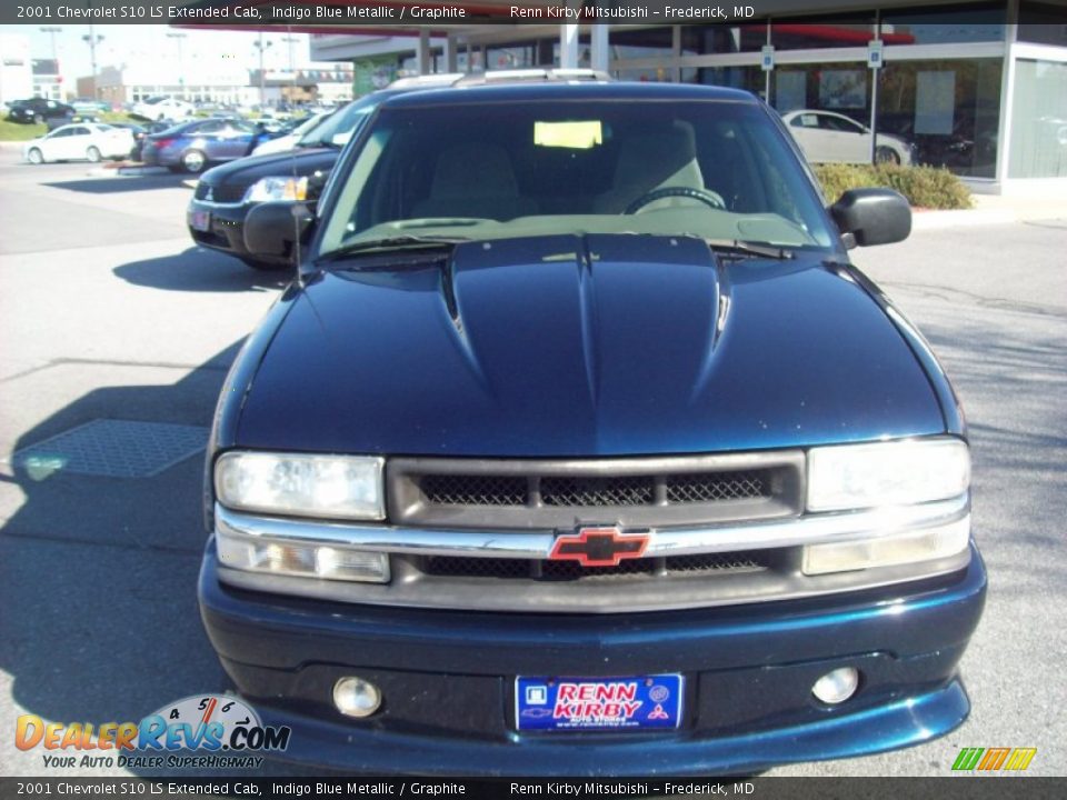 2001 Chevrolet S10 LS Extended Cab Indigo Blue Metallic / Graphite Photo #8