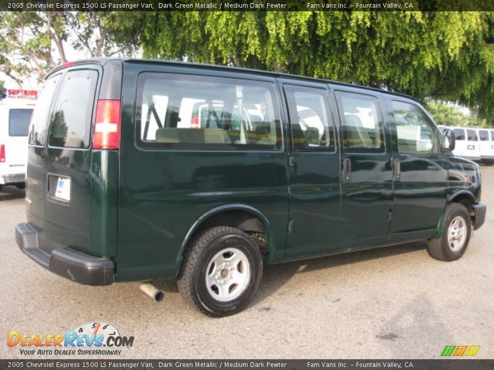 2005 Chevrolet Express 1500 LS Passenger Van Dark Green Metallic / Medium Dark Pewter Photo #6