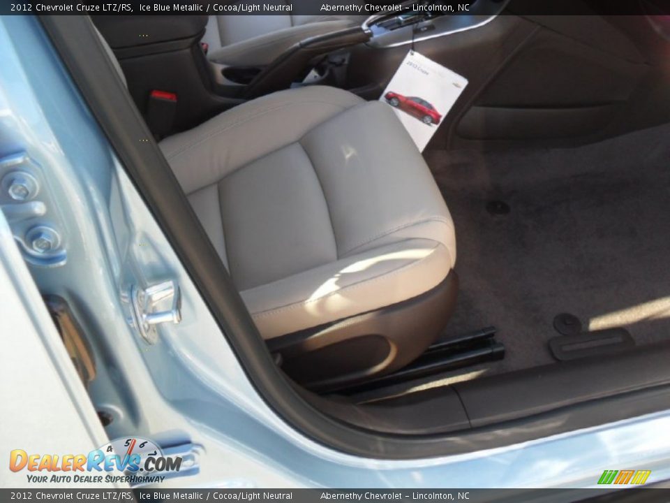 2012 Chevrolet Cruze LTZ/RS Ice Blue Metallic / Cocoa/Light Neutral Photo #20