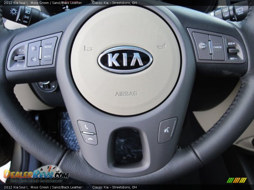 2012 Kia Soul ! Steering Wheel Photo #9