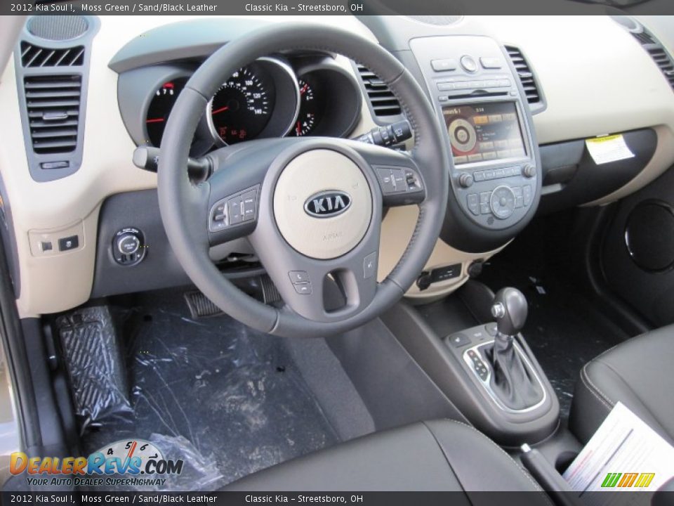 Sand/Black Leather Interior - 2012 Kia Soul ! Photo #11