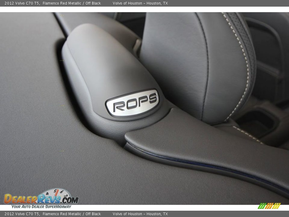 2012 Volvo C70 T5 Flamenco Red Metallic / Off Black Photo #17