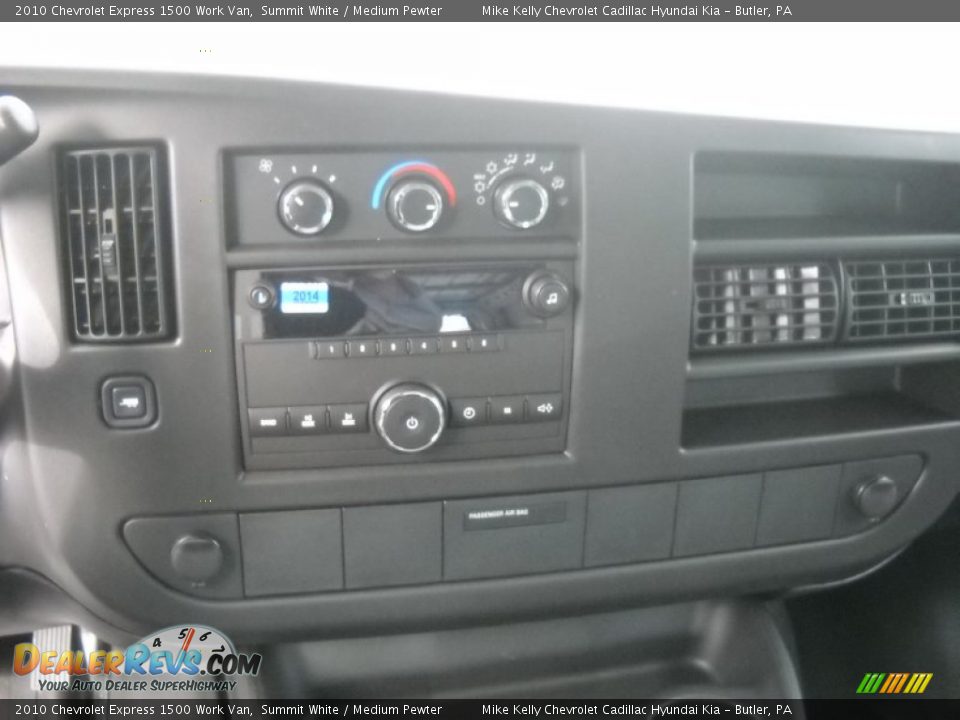 2010 Chevrolet Express 1500 Work Van Summit White / Medium Pewter Photo #18