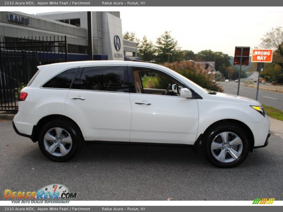 2010 Acura MDX Aspen White Pearl / Parchment Photo #3