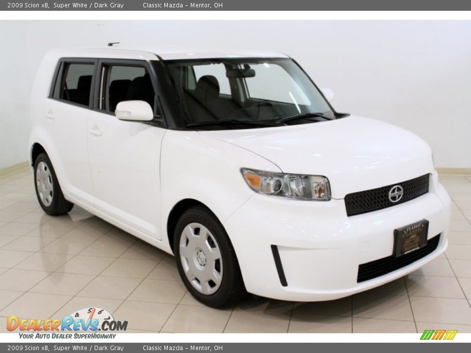 2009 Scion xB Super White / Dark Gray Photo #1