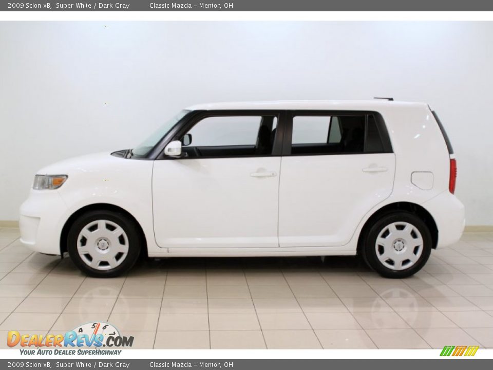 2009 Scion xB Super White / Dark Gray Photo #4