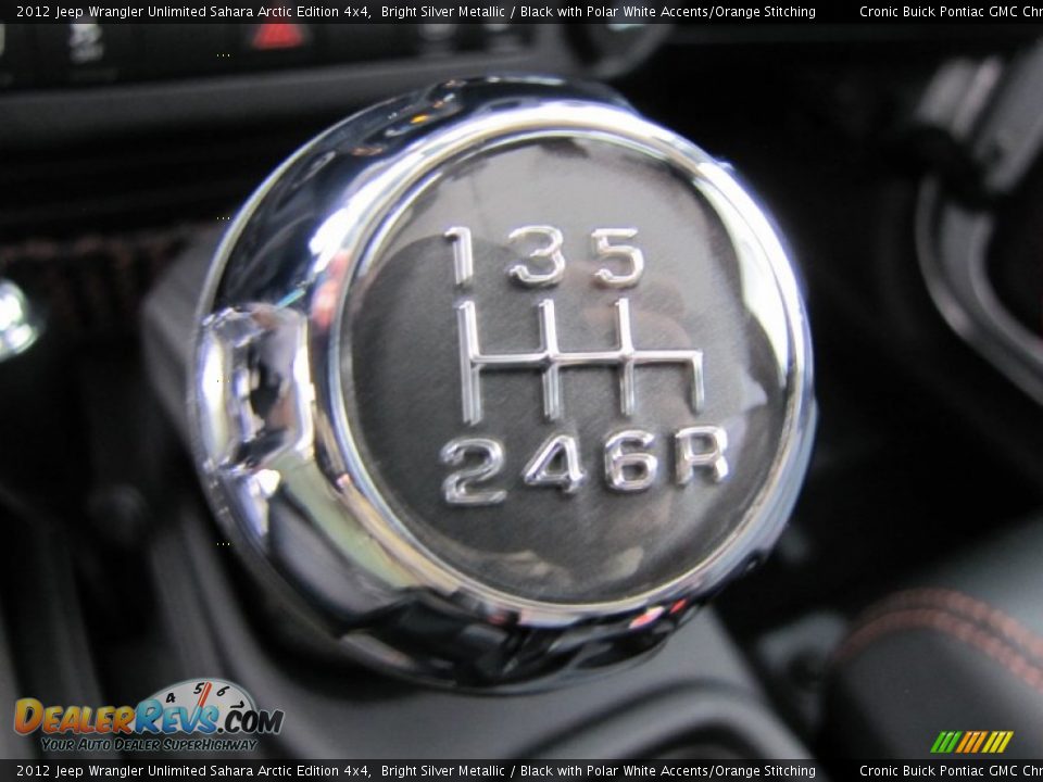 2012 Jeep Wrangler Unlimited Sahara Arctic Edition 4x4 Shifter Photo #20