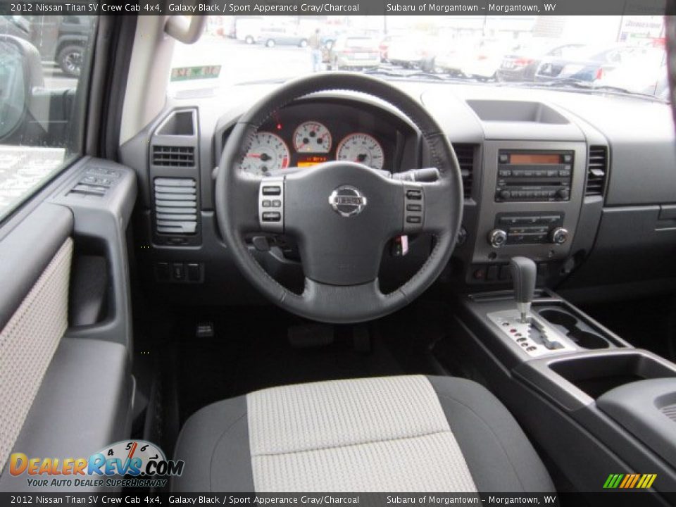 2012 Nissan Titan SV Crew Cab 4x4 Galaxy Black / Sport Apperance Gray/Charcoal Photo #15