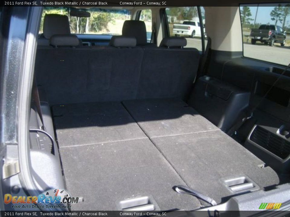 2011 Ford Flex SE Tuxedo Black Metallic / Charcoal Black Photo #19