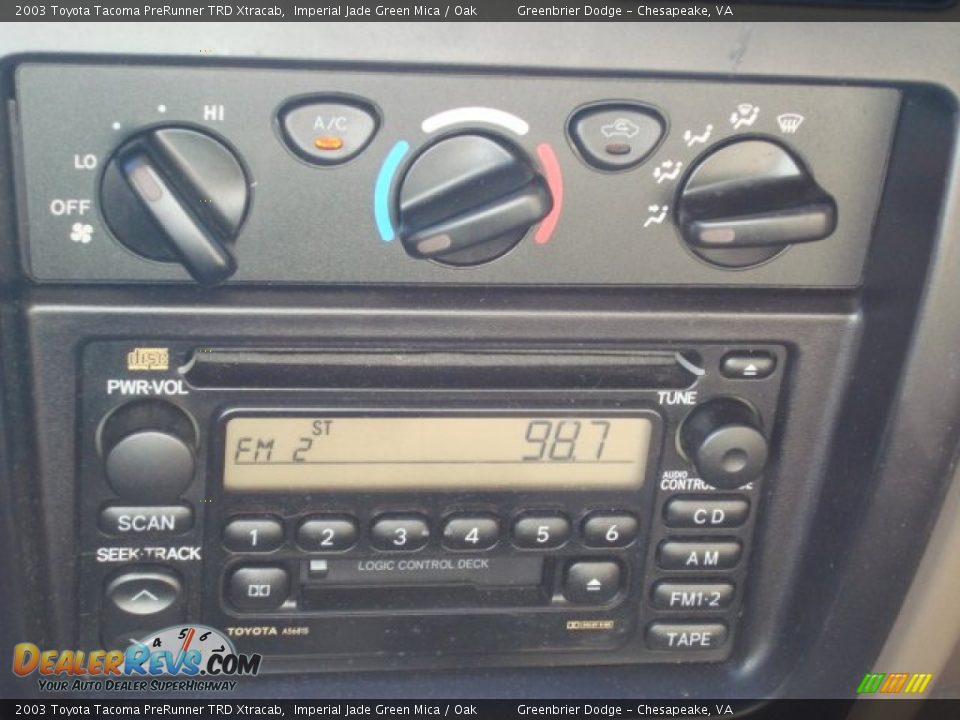2003 Toyota Tacoma PreRunner TRD Xtracab Imperial Jade Green Mica / Oak Photo #13