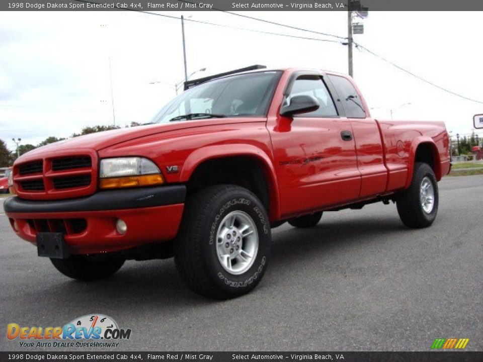 1998 Dodge Dakota Sport Extended Cab 4x4 Flame Red / Mist Gray Photo #1