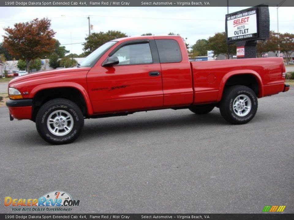 1998 Dodge Dakota Sport Extended Cab 4x4 Flame Red / Mist Gray Photo #3