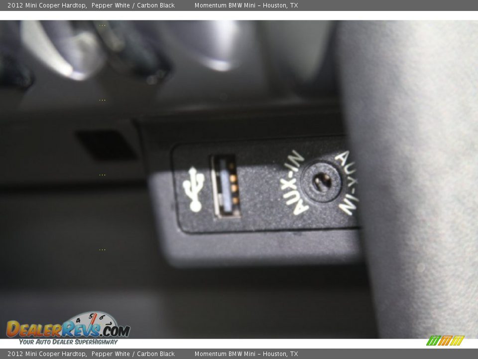 2012 Mini Cooper Hardtop Pepper White / Carbon Black Photo #14
