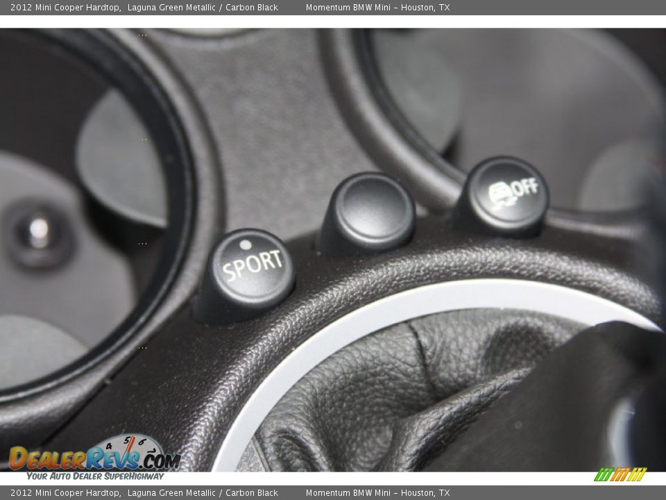 Controls of 2012 Mini Cooper Hardtop Photo #16