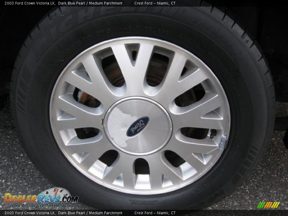 2003 Ford Crown Victoria LX Wheel Photo #8