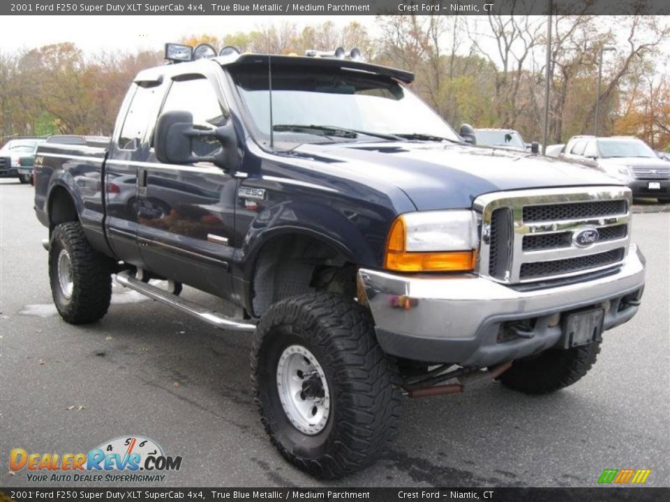 2001 Ford F250 Super Duty XLT SuperCab 4x4 True Blue Metallic / Medium Parchment Photo #4