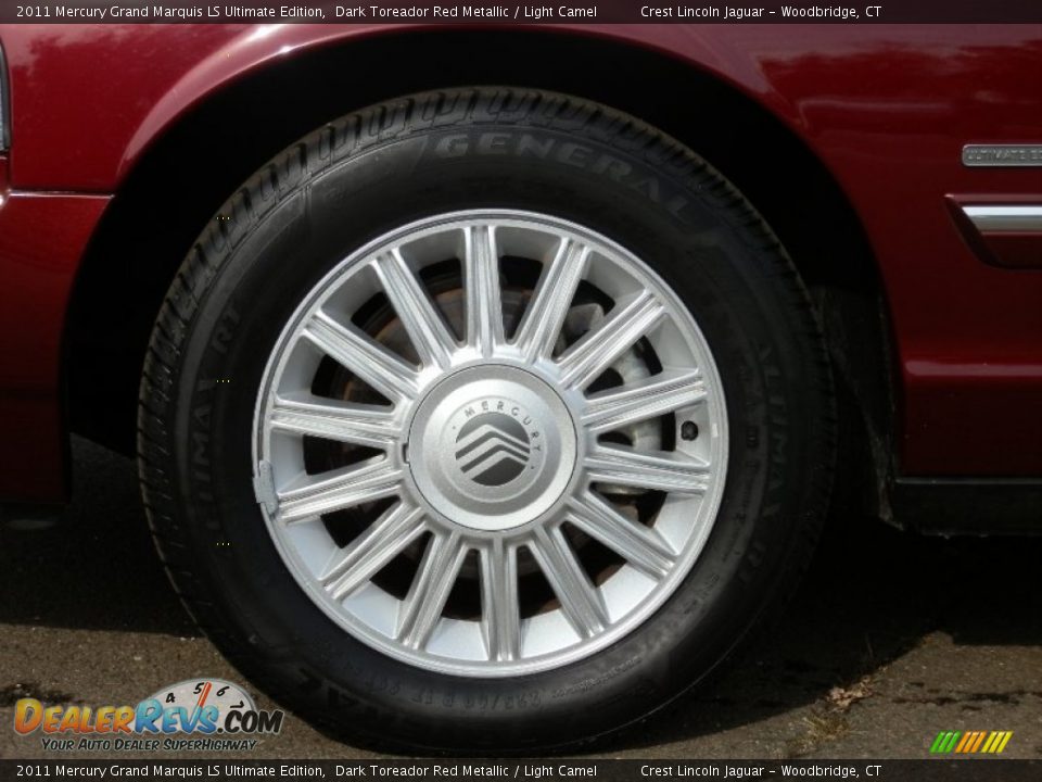 2011 Mercury Grand Marquis LS Ultimate Edition Wheel Photo #15