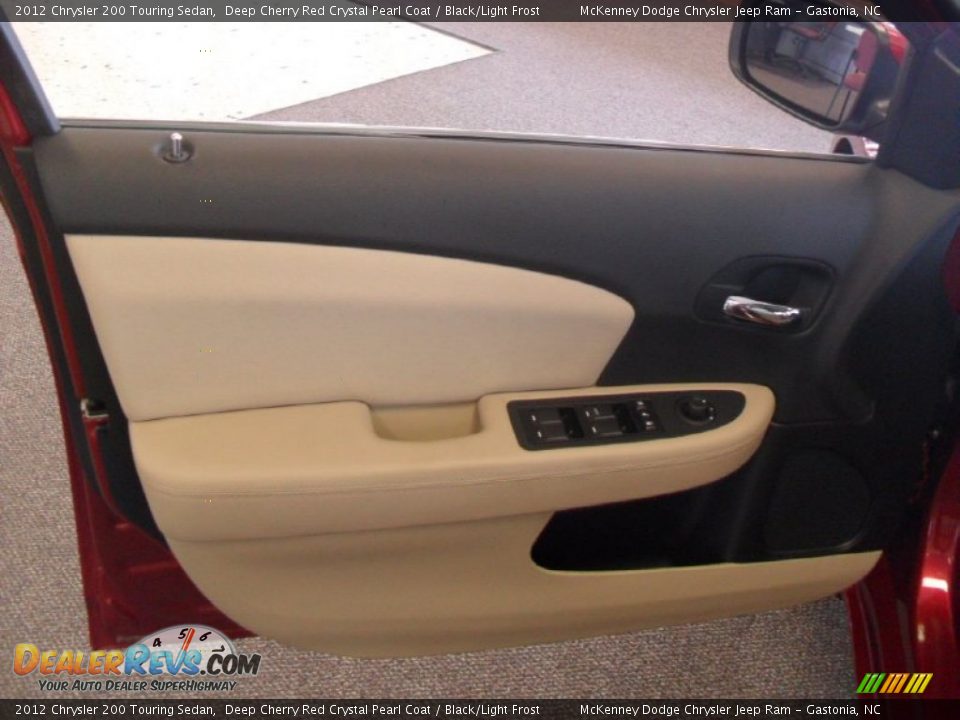 Door Panel of 2012 Chrysler 200 Touring Sedan Photo #9