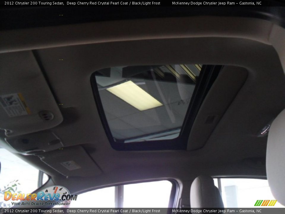 2012 Chrysler 200 Touring Sedan Deep Cherry Red Crystal Pearl Coat / Black/Light Frost Photo #10