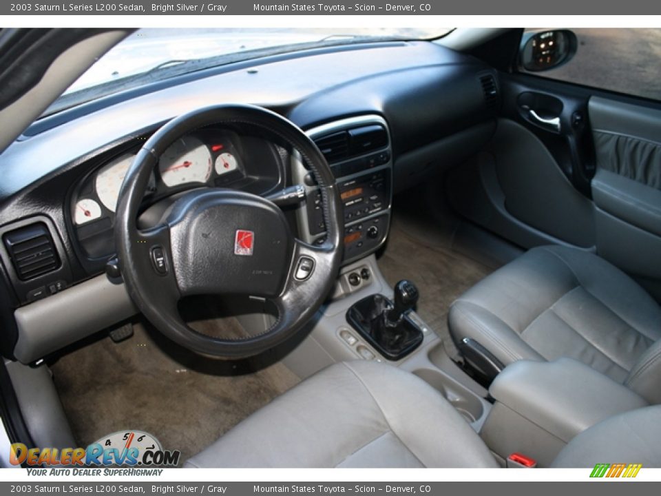 2003 Saturn L Series L200 Sedan Bright Silver / Gray Photo #5