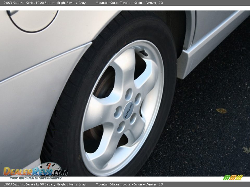 2003 Saturn L Series L200 Sedan Bright Silver / Gray Photo #19