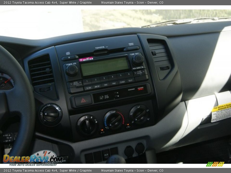 2012 Toyota Tacoma Access Cab 4x4 Super White / Graphite Photo #12