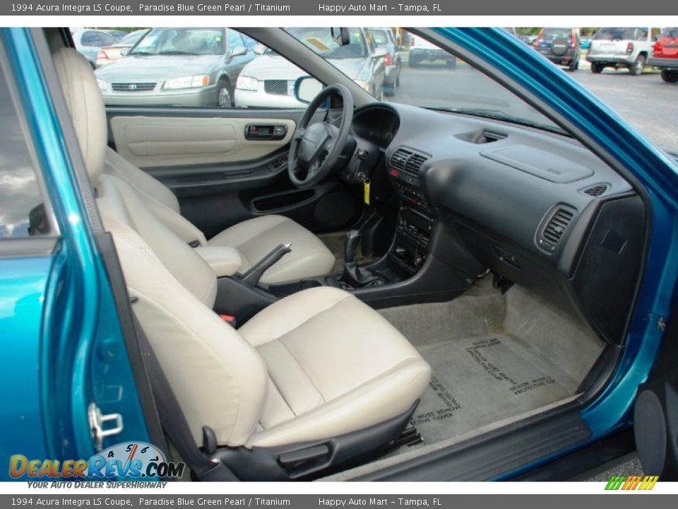 Titanium Interior - 1994 Acura Integra LS Coupe Photo #29