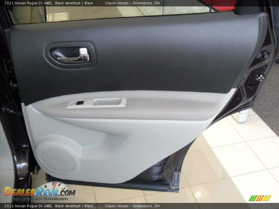 2011 Nissan Rogue SV AWD Black Amethyst / Black Photo #16