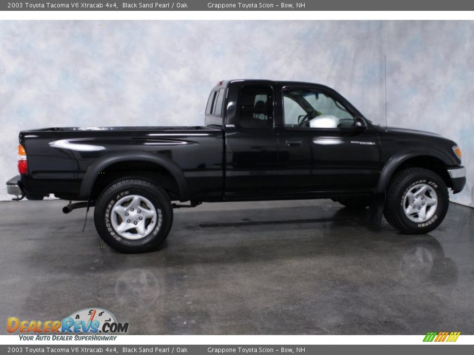 2003 Toyota Tacoma V6 Xtracab 4x4 Black Sand Pearl / Oak Photo #10