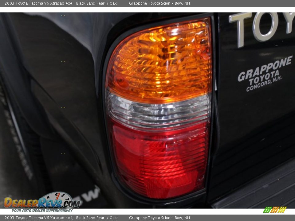 2003 Toyota Tacoma V6 Xtracab 4x4 Black Sand Pearl / Oak Photo #12