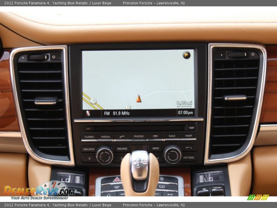 Navigation of 2012 Porsche Panamera 4 Photo #19