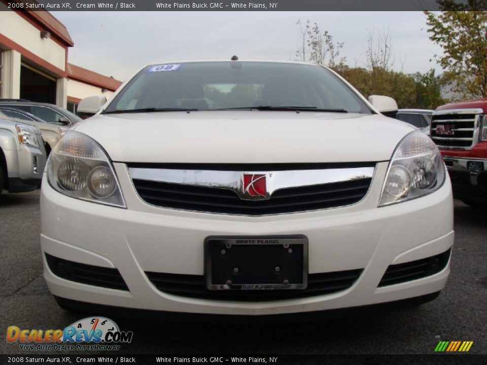 2008 Saturn Aura XR Cream White / Black Photo #2