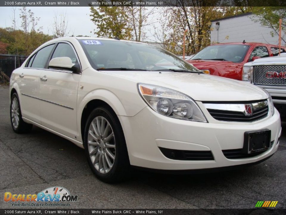 2008 Saturn Aura XR Cream White / Black Photo #3