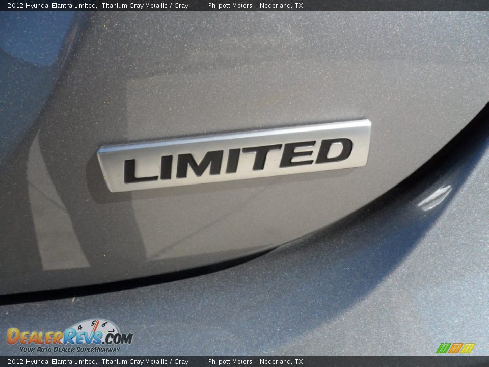 2012 Hyundai Elantra Limited Titanium Gray Metallic / Gray Photo #16