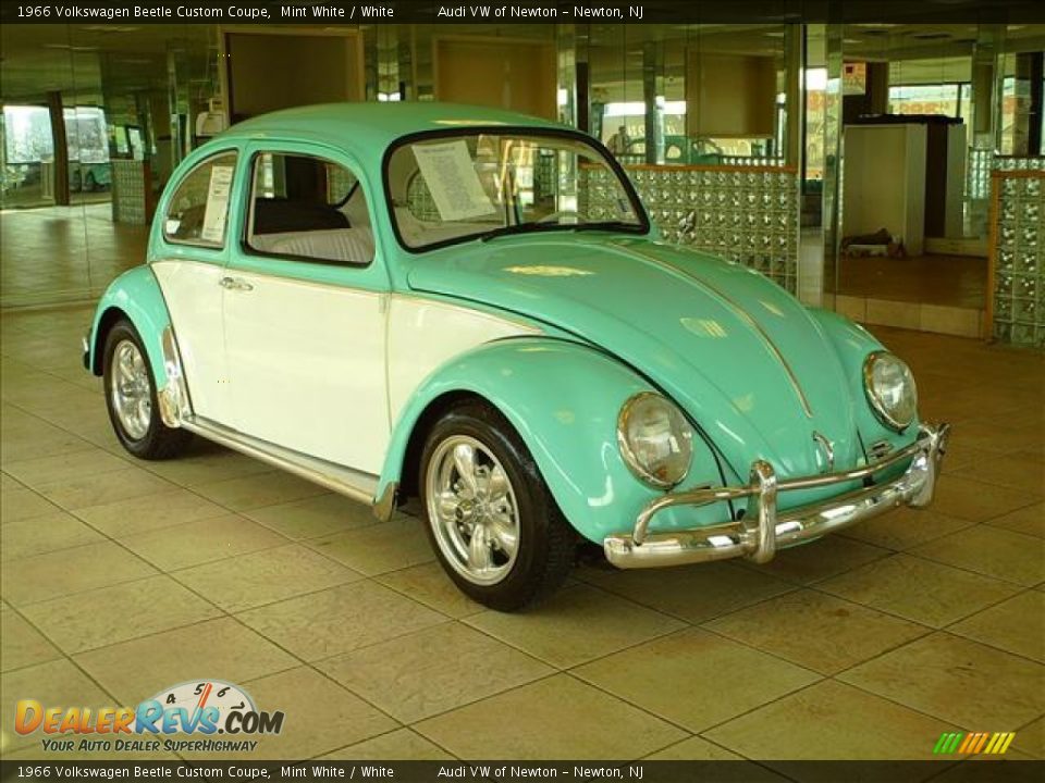 Front 3/4 View of 1966 Volkswagen Beetle Custom Coupe Photo #1