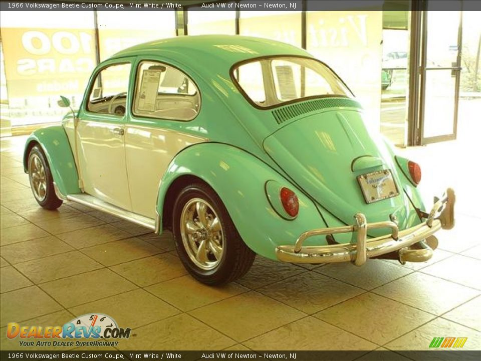 1966 Volkswagen Beetle Custom Coupe Mint White / White Photo #8