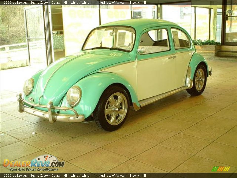 1966 Volkswagen Beetle Custom Coupe Mint White / White Photo #10