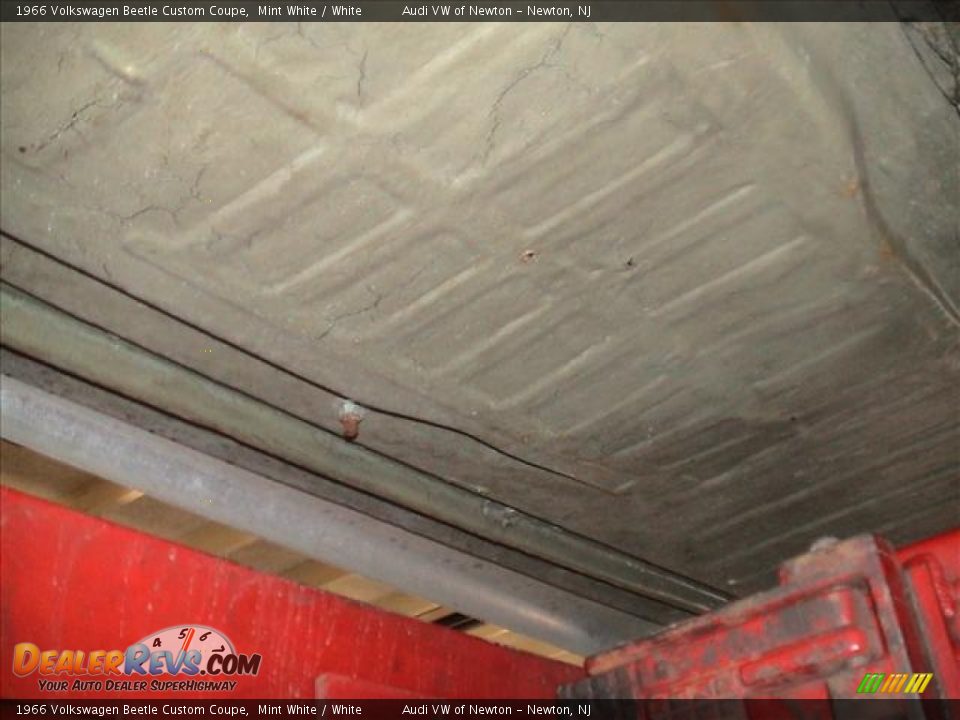 1966 Volkswagen Beetle Custom Coupe Mint White / White Photo #21